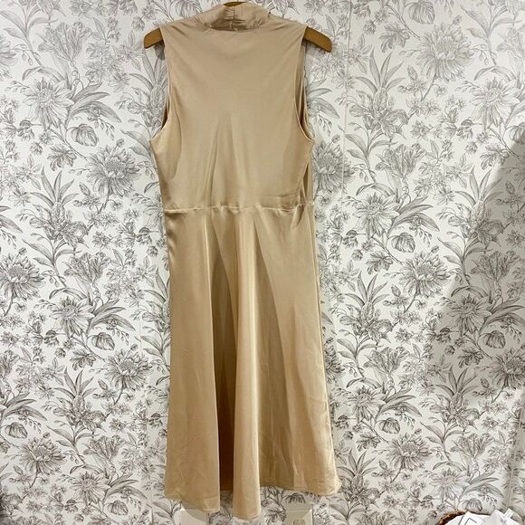 Banana Republic Beige Champagne Satin Midi Sleeveless Cocktail Party Dress Sz 12 - Picture 15 of 15